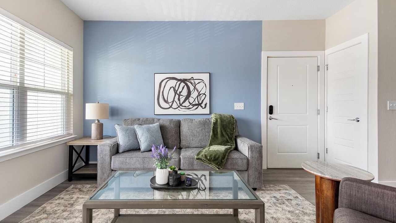 Photo of Livingroom in Southeast Orlando