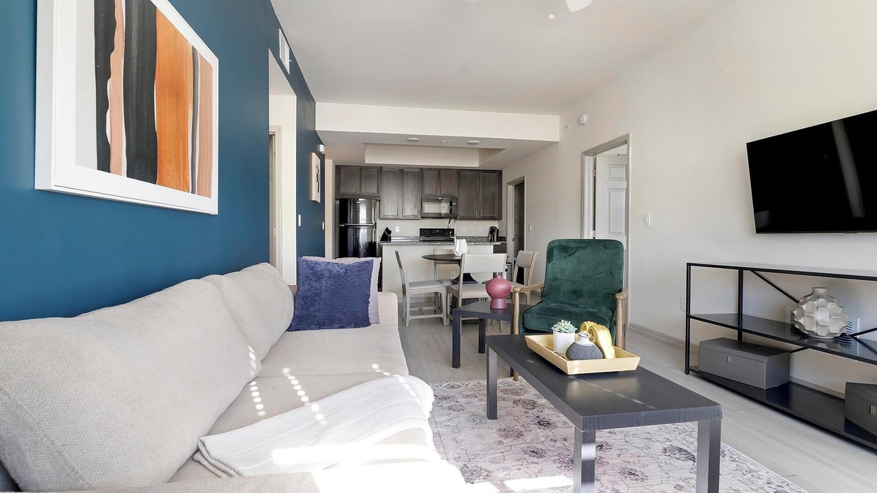 Photo of Livingroom in Eastwood Village