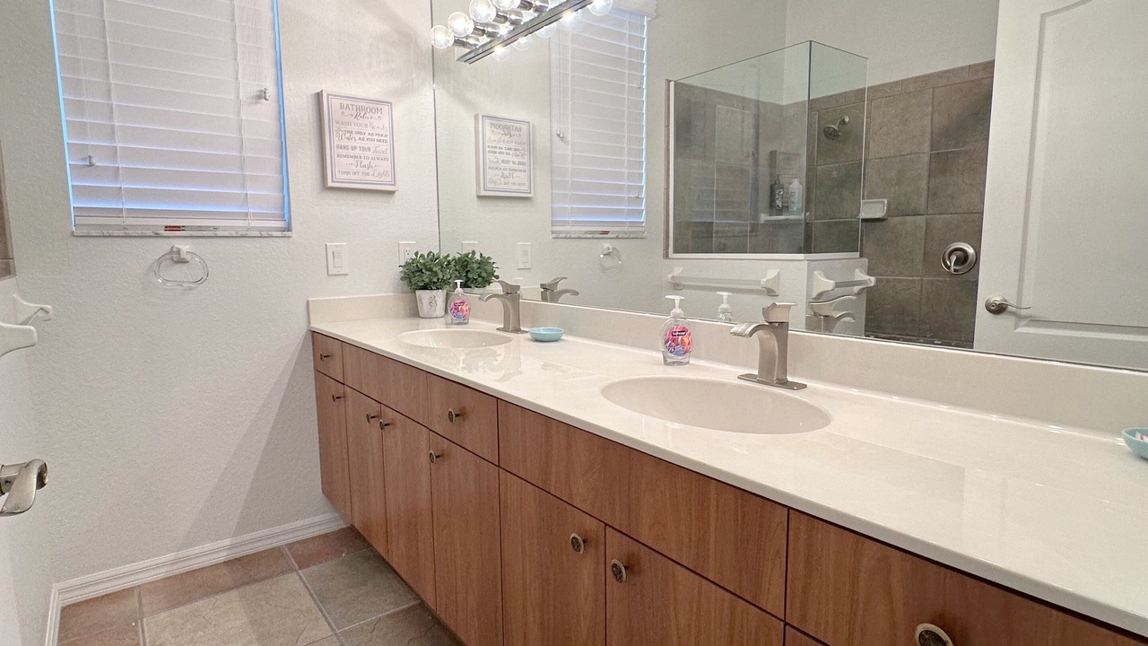 Photo of Bathroom in Riverwood