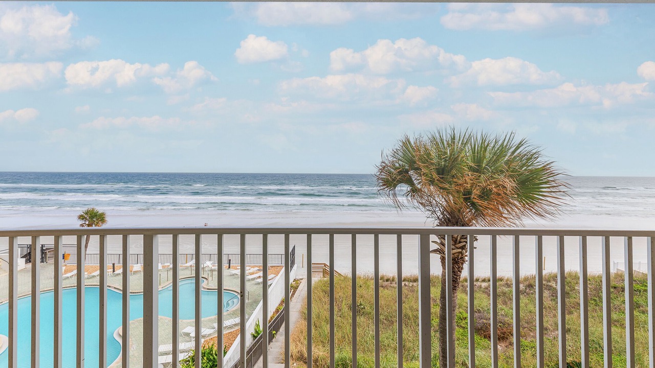 Photo of Patio Balcony in Daytona Beach Shores