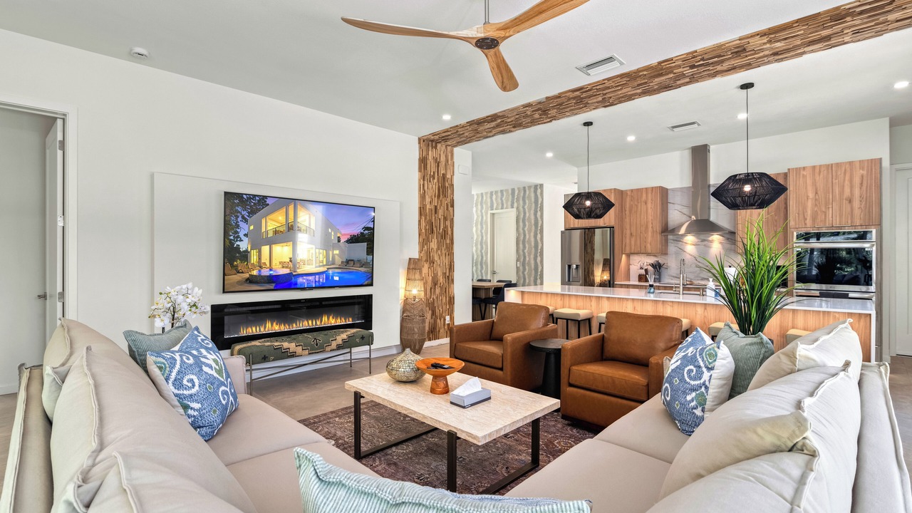 Photo of Livingroom in Arlington Park