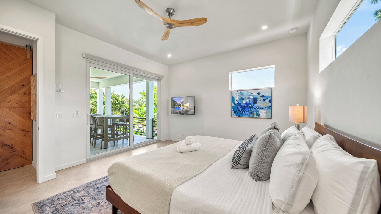 Photo of Bedroom in Arlington Park
