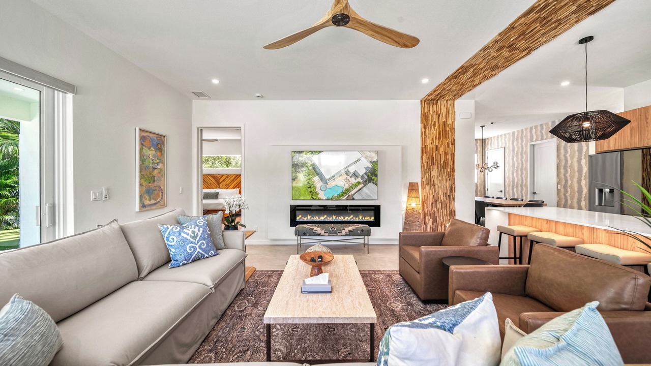 Photo of Livingroom in Arlington Park