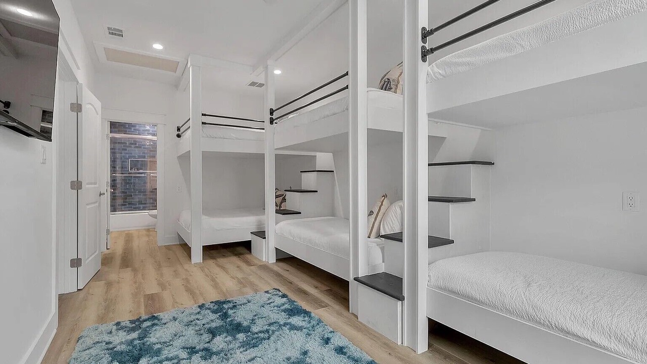 Photo of Bedroom in Treetop