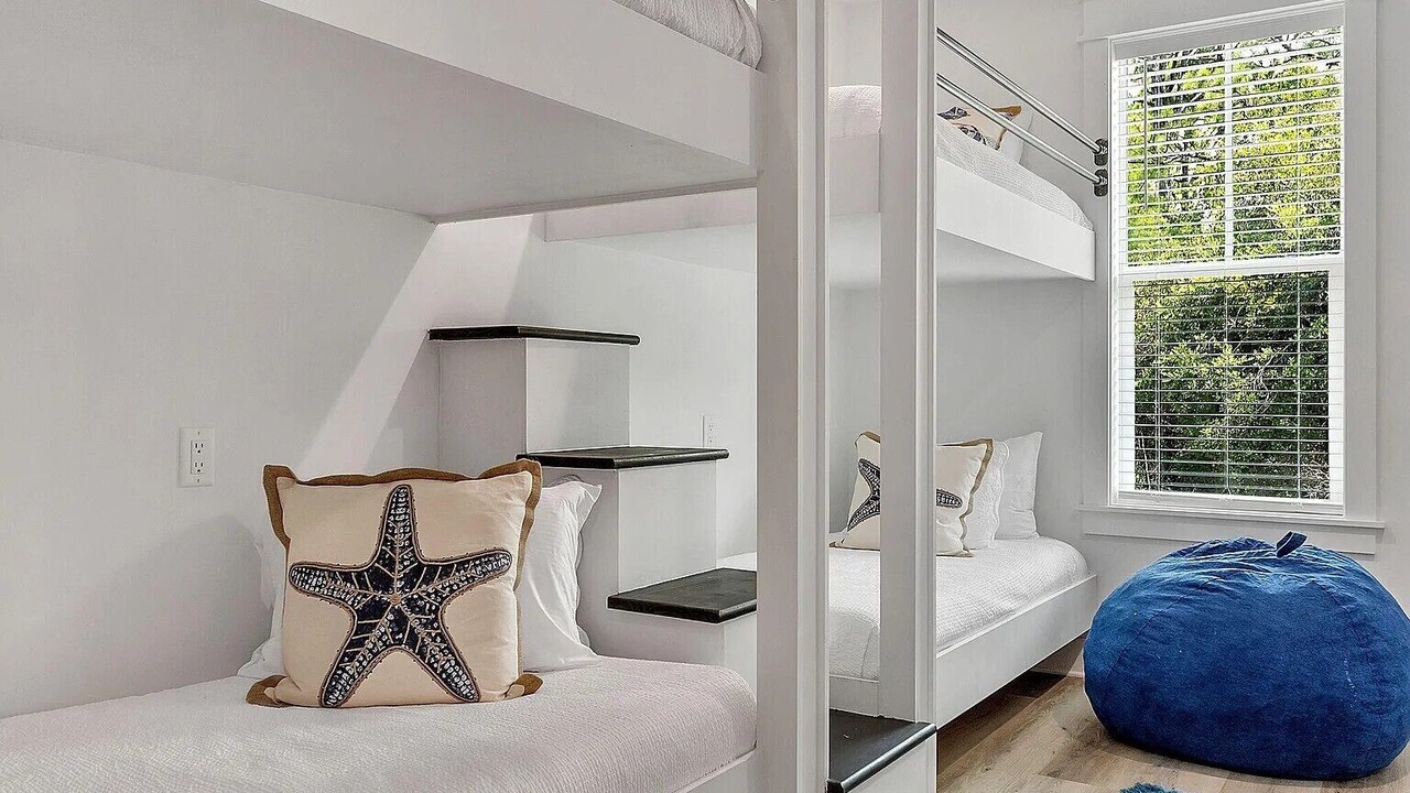 Photo of Bedroom in Treetop