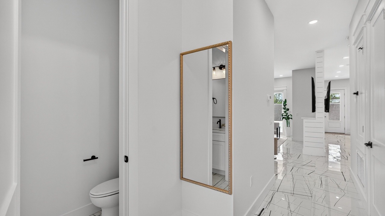 Photo of Bathroom in Gulfview Heights
