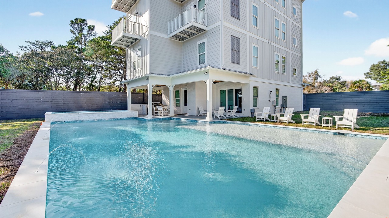 Photo of Outdoor in Gulfview Heights