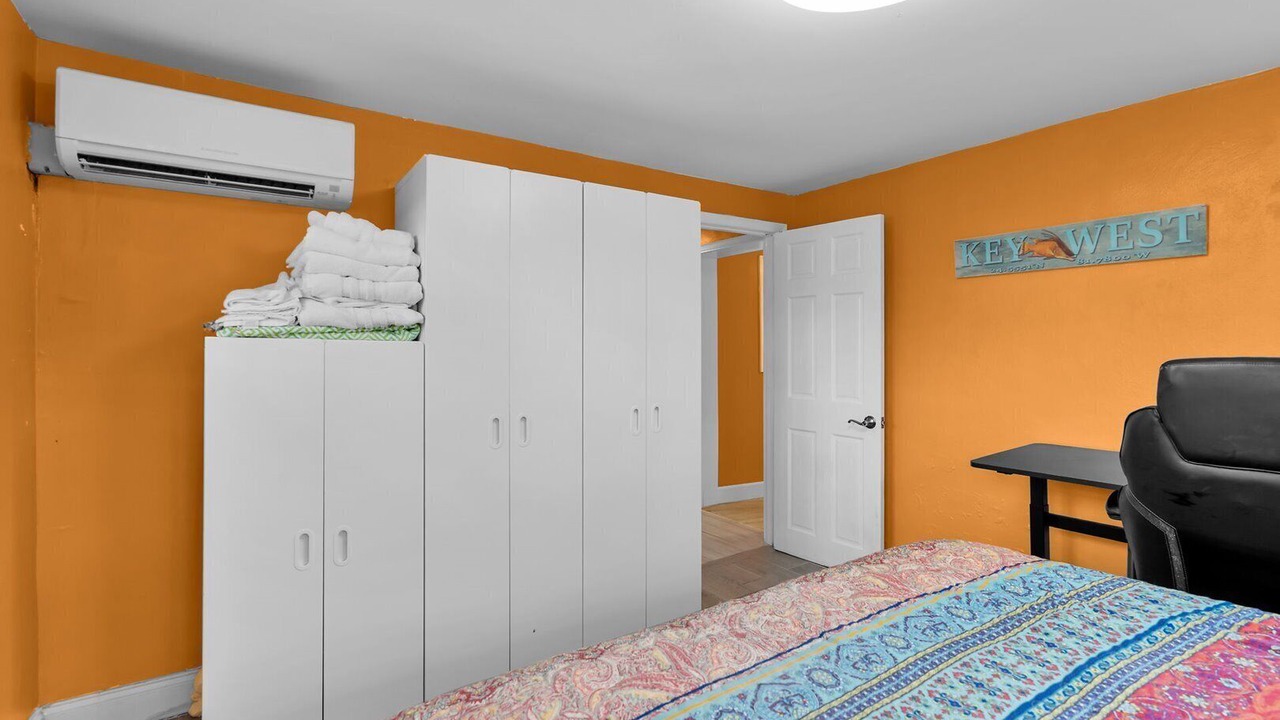 Photo of Bedroom in Big Coppitt Key