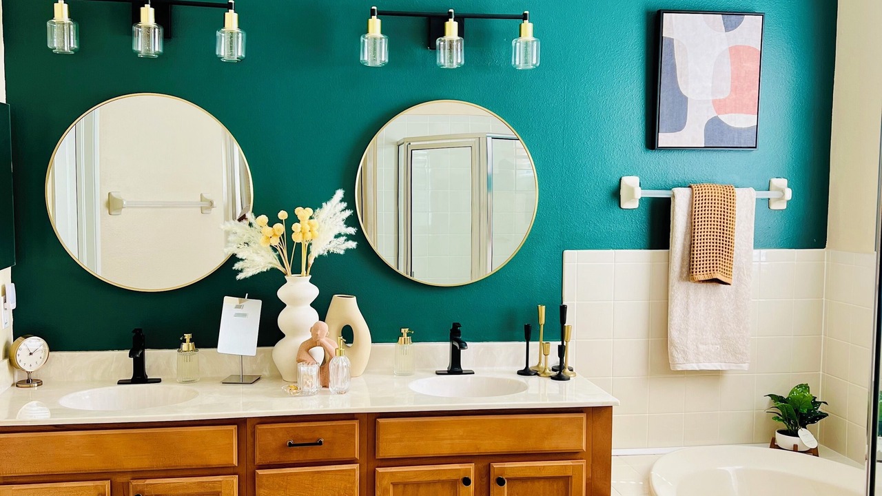 Photo of Bathroom in Apollo Beach