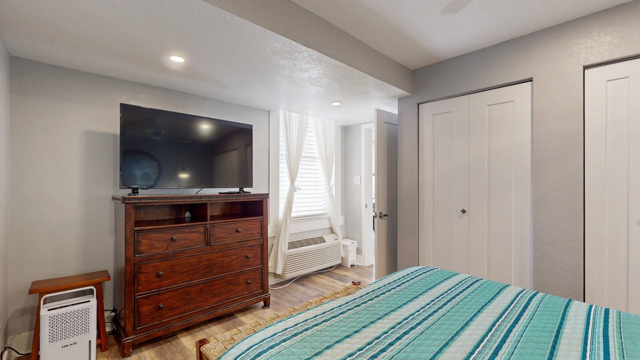 Photo of Bedroom in Ocean View Halifax Estates