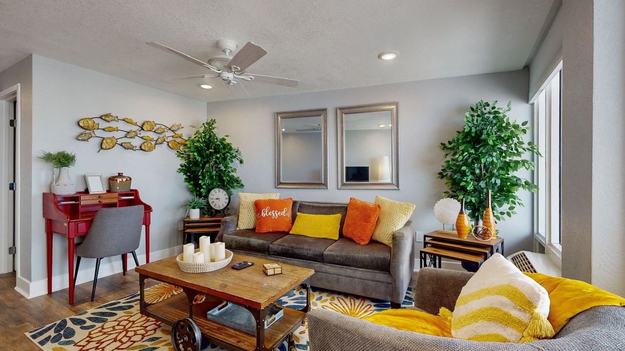 Photo of Livingroom in Ocean View Halifax Estates