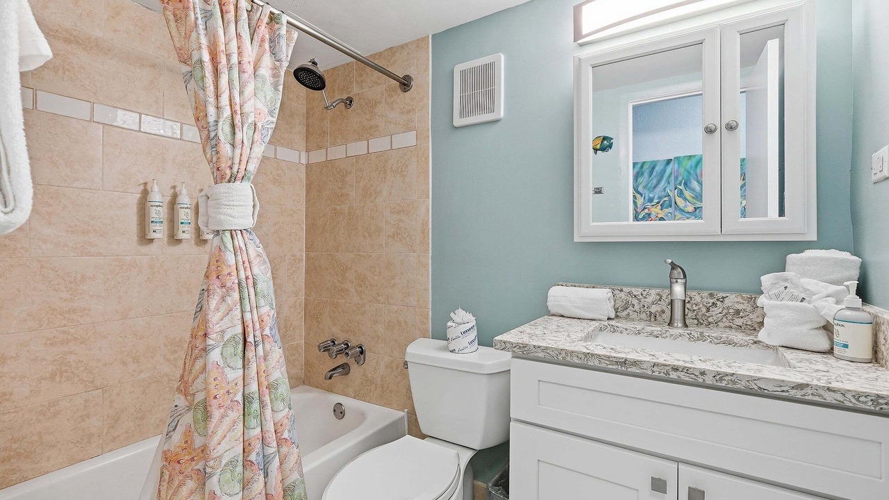 Photo of Bathroom in Lenox Park