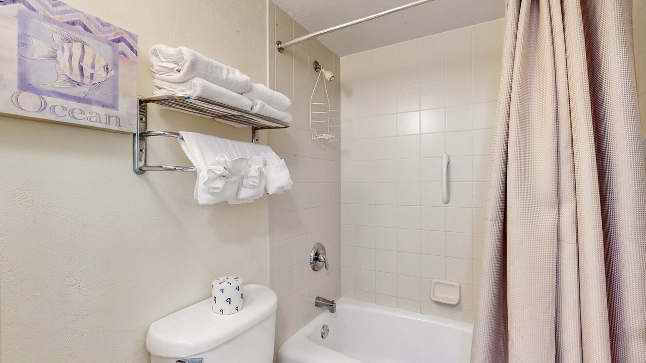 Photo of Bathroom in Ortona Park
