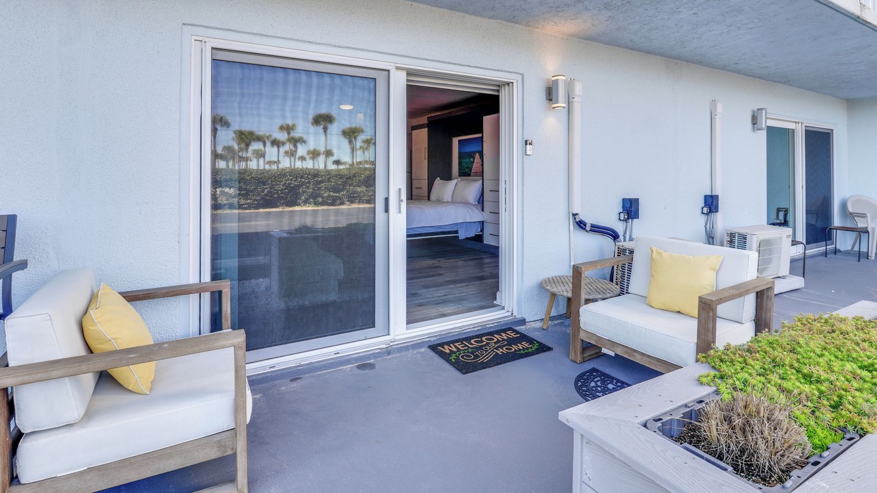 Photo of Patio Balcony in Point East