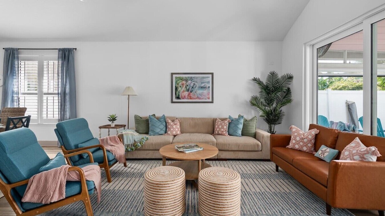 Photo of Livingroom in Jacksonville Beach