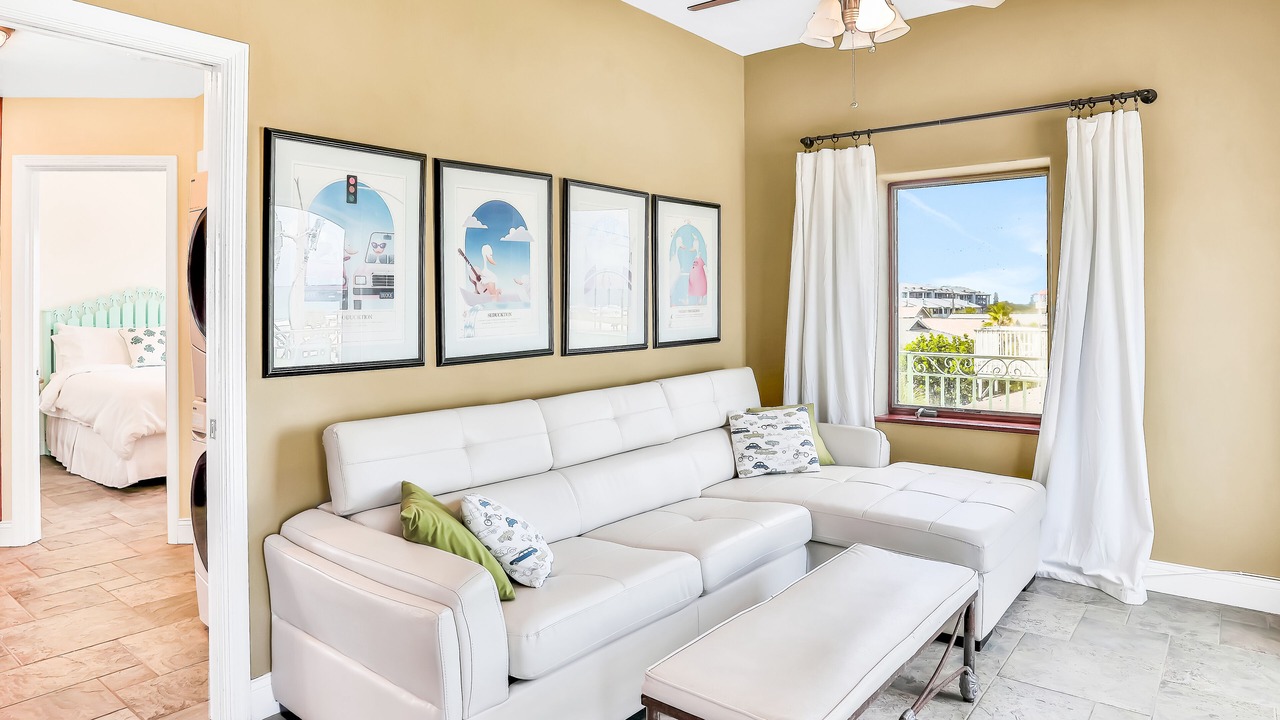 Photo of Livingroom in Bethune Beach