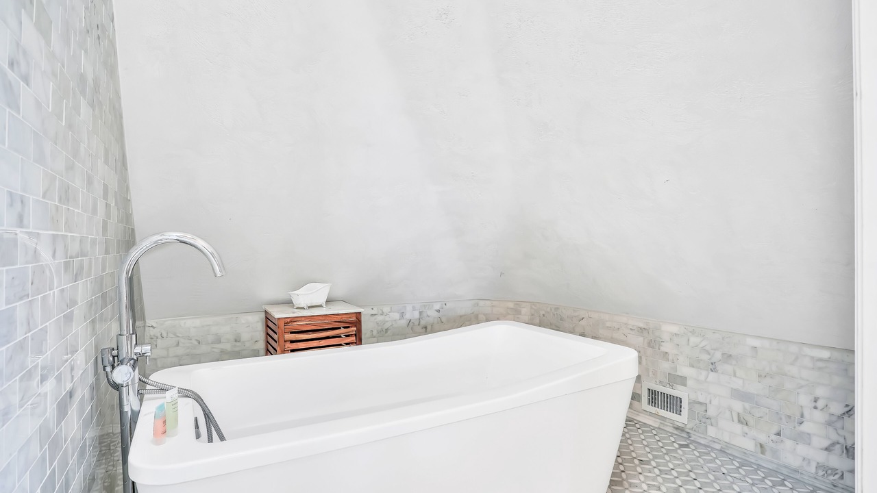 Photo of Bathroom in Bethune Beach