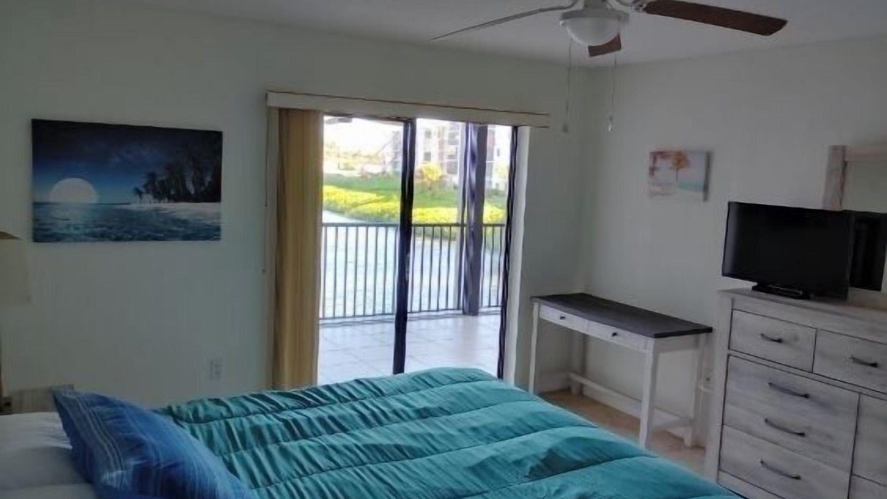 Photo of Bedroom in Cocoa Isles