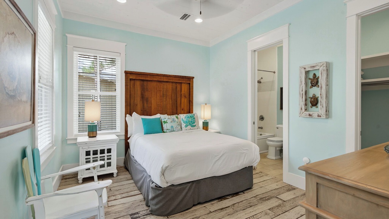 Photo of Bedroom in Forest District