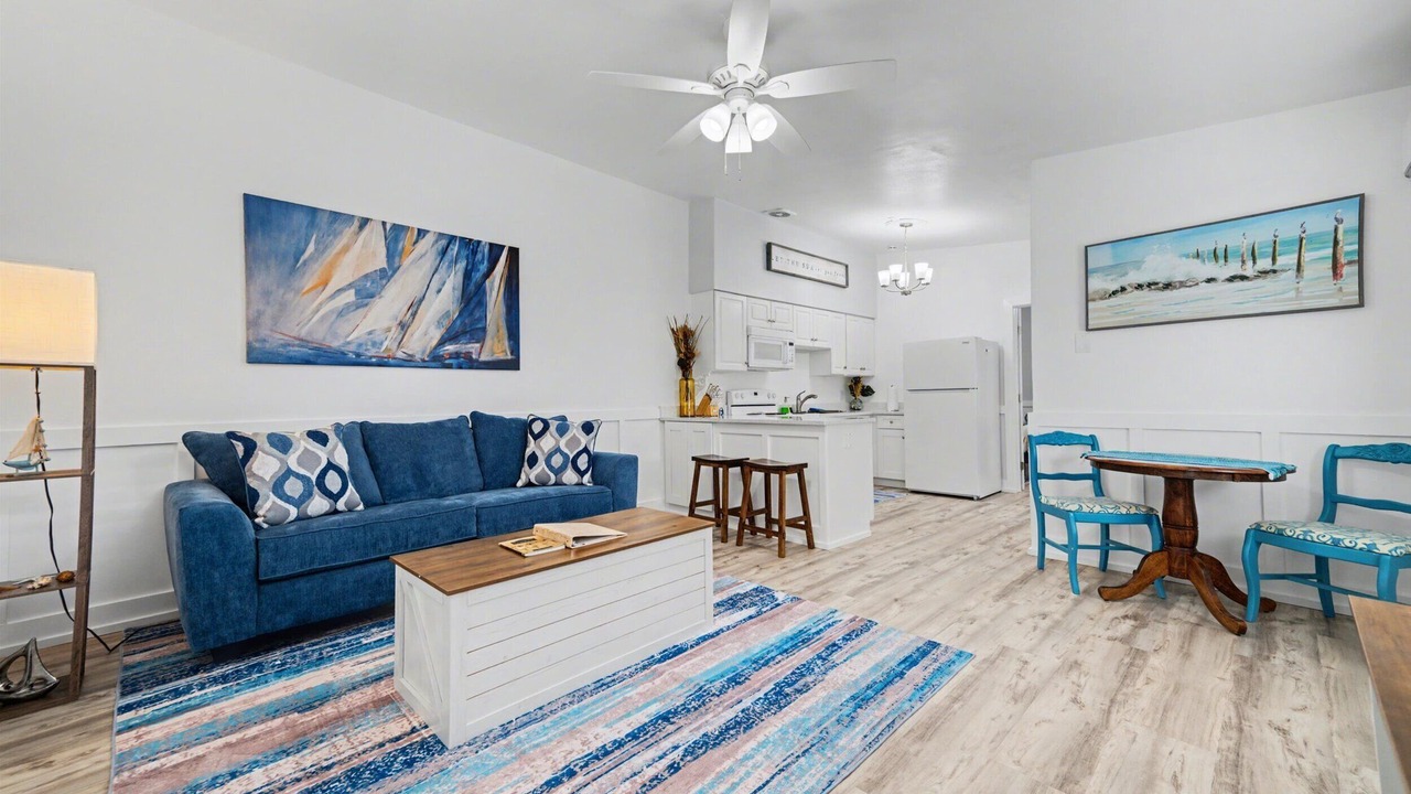 Photo of Livingroom in Indian Rocks Beach
