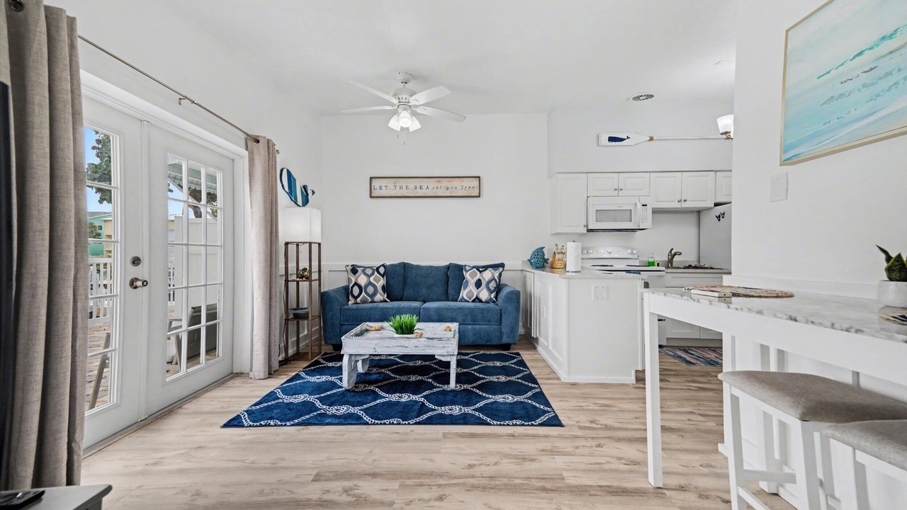 Photo of Livingroom in Indian Rocks Beach