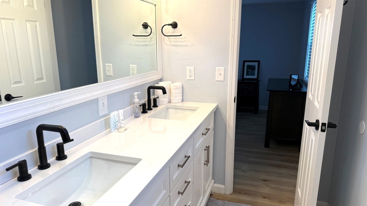 Photo of Bathroom in Magnolia Bluffs