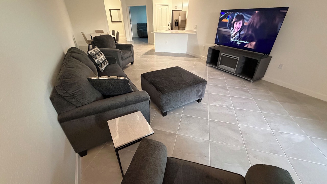 Photo of Livingroom in Englewood