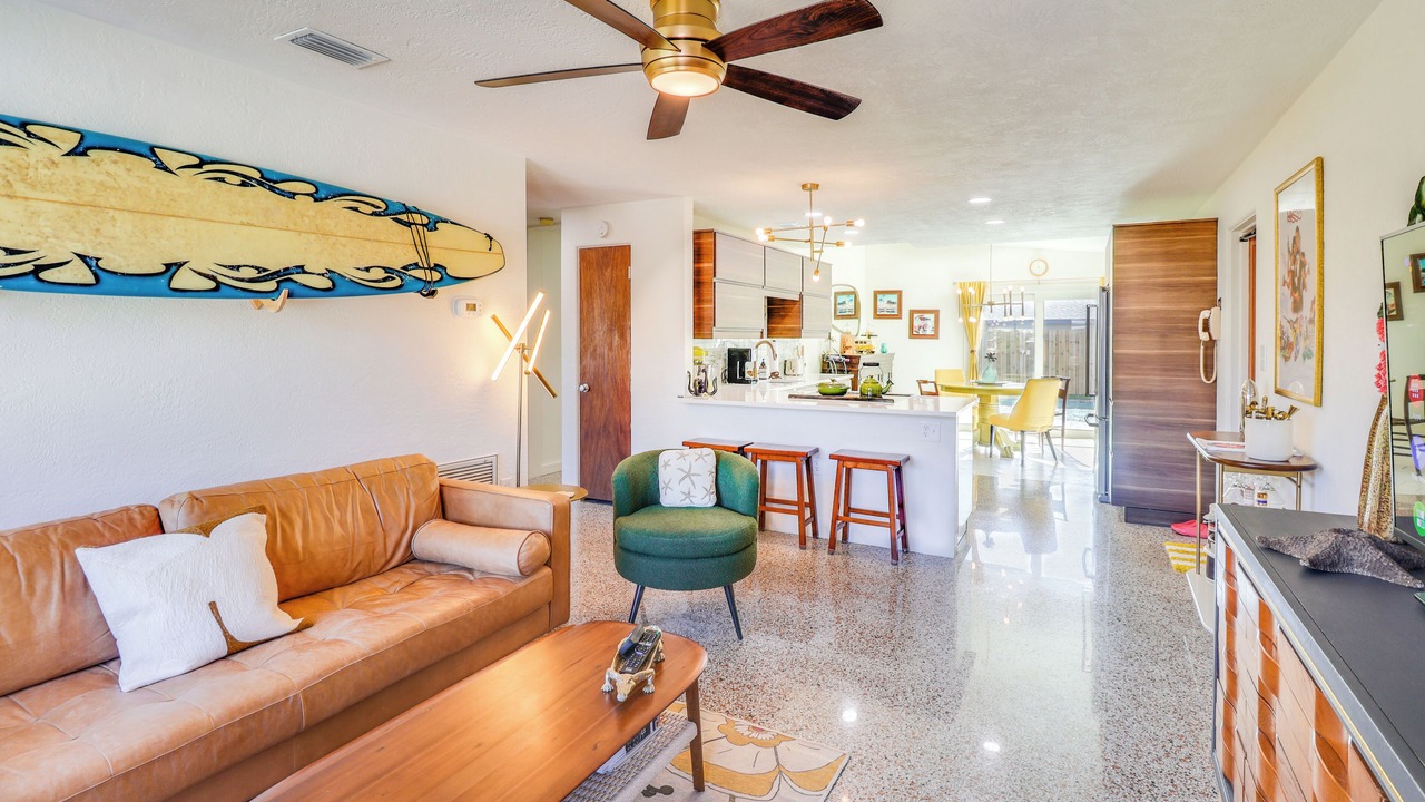 Photo of Livingroom in New Smyrna Beach