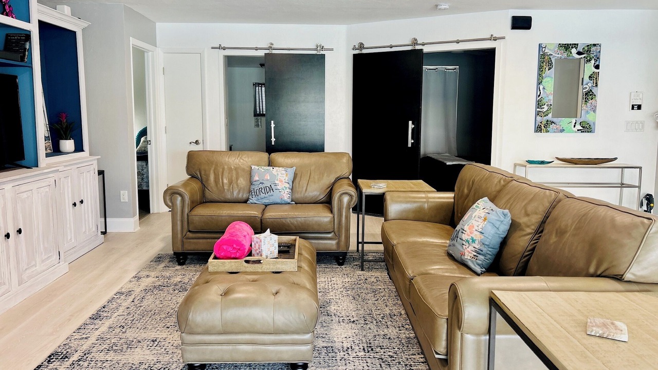 Photo of Livingroom in Caloosahatchee