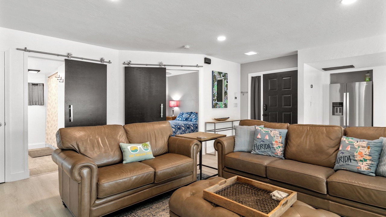 Photo of Livingroom in Caloosahatchee