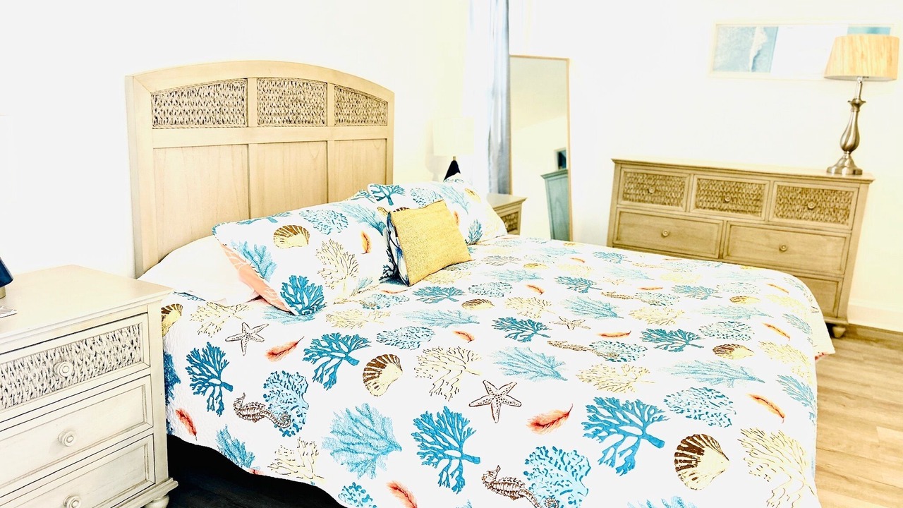 Photo of Bedroom in Caloosahatchee