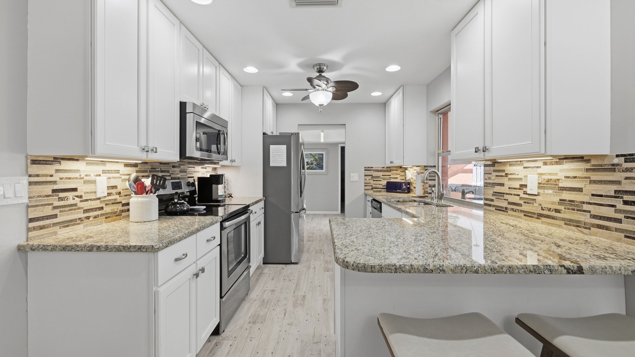 Photo of Kitchen in Caloosahatchee
