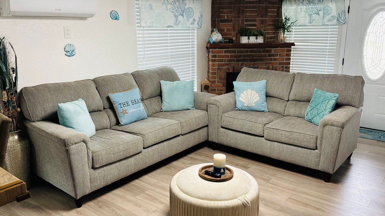 Photo of Livingroom in Apollo Beach