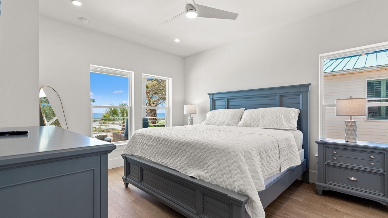 Photo of Bedroom in Mexico Beach