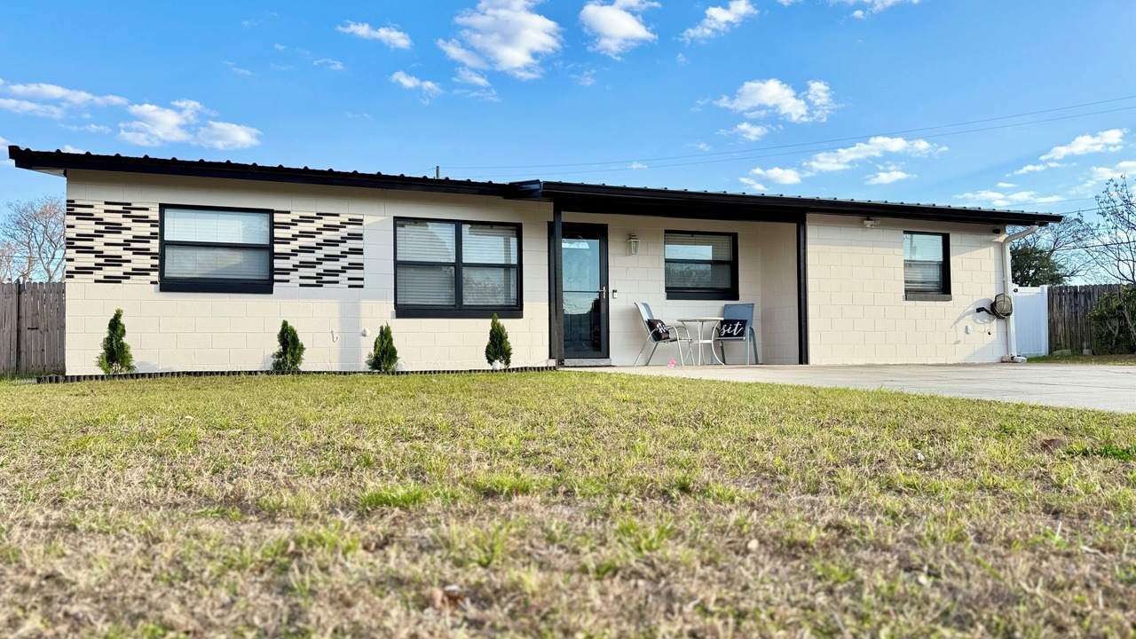 Photo of Outdoor in Oak Ridge