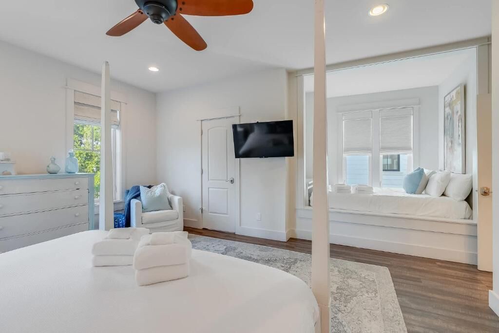 Photo of Bedroom in Treetop