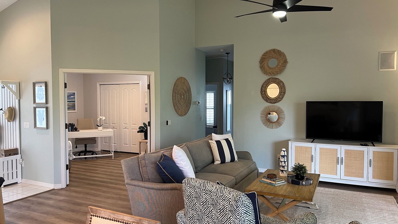 Photo of Livingroom in Naples