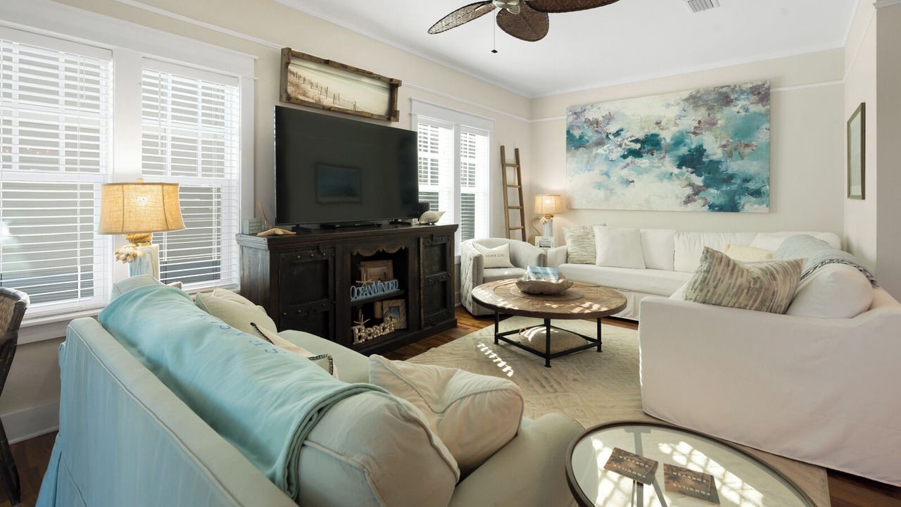 Photo of Livingroom in Seashore Village
