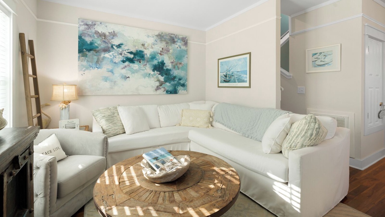 Photo of Livingroom in Seashore Village