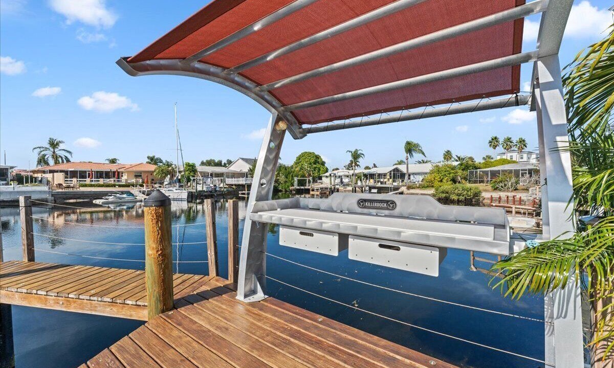 Photo of Patio Balcony in Gulf Harbors