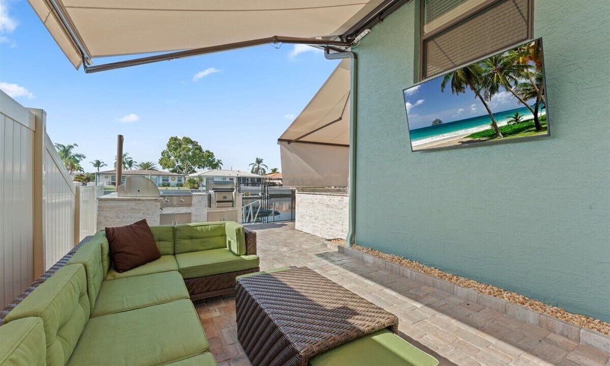 Photo of Livingroom in Gulf Harbors