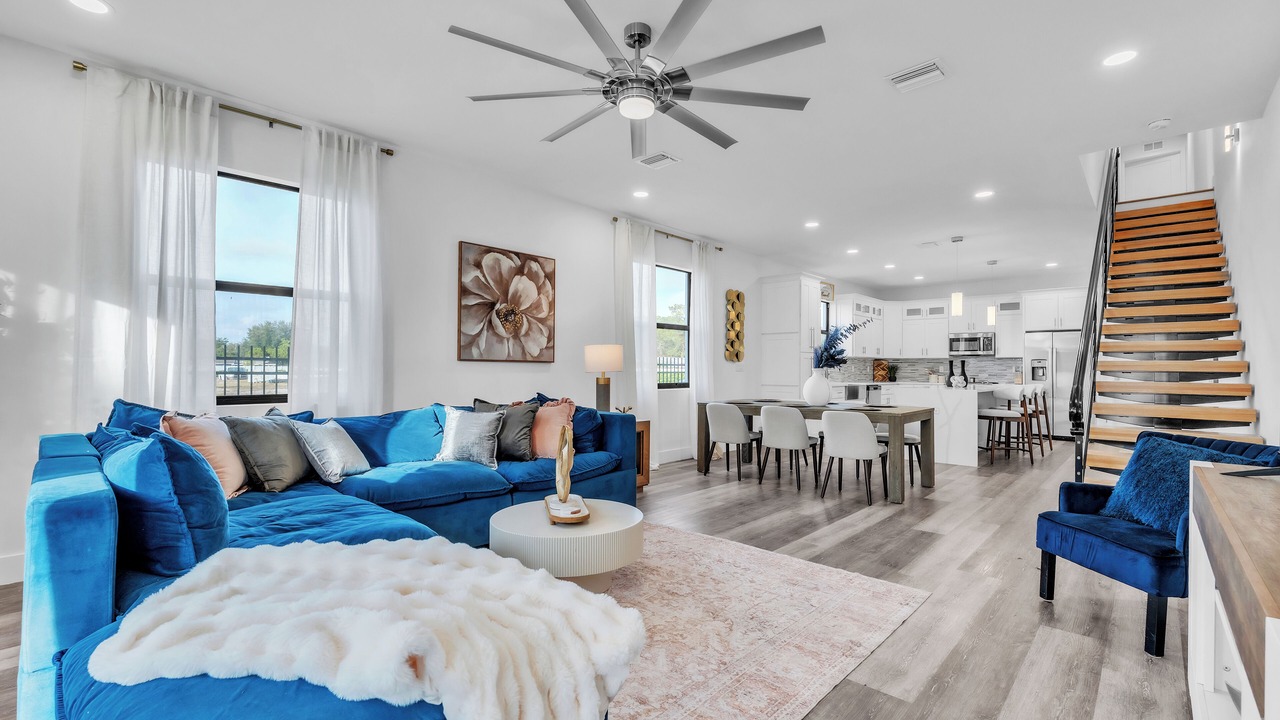 Photo of Livingroom in Pinellas Park