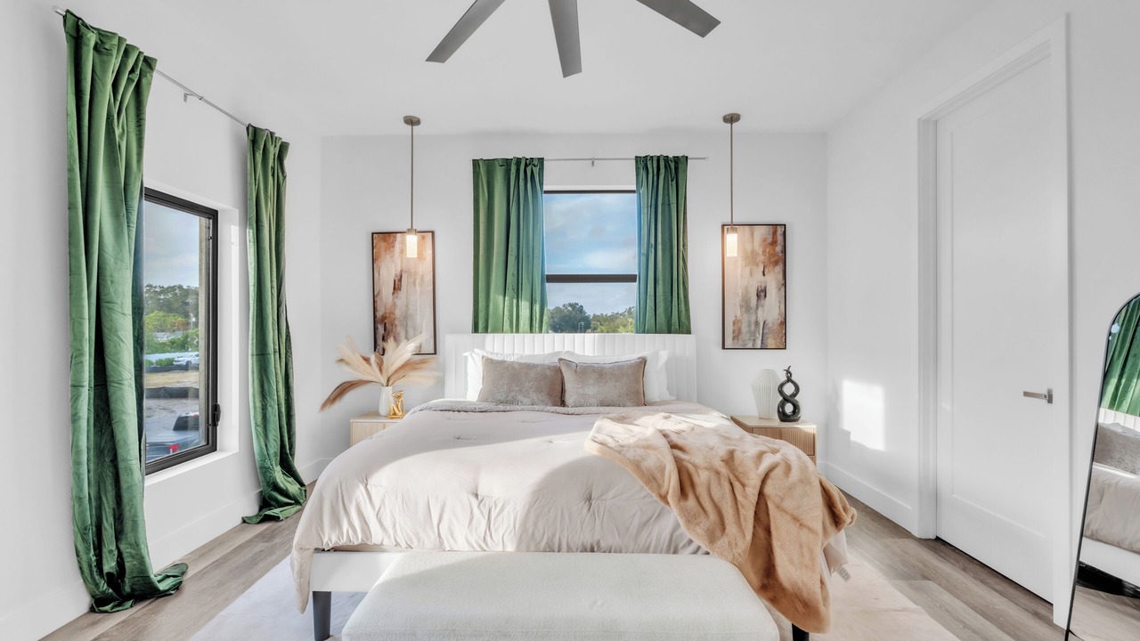 Photo of Bedroom in Pinellas Park