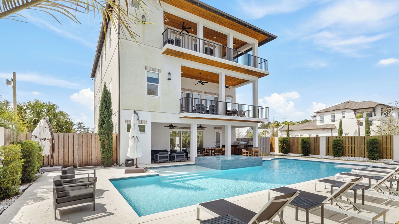 Photo of Outdoor in Gulfview Heights