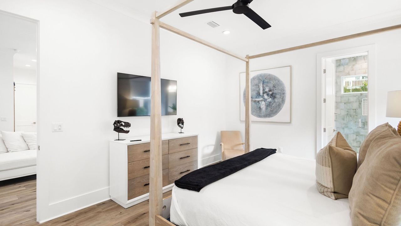 Photo of Bedroom in Gulfview Heights