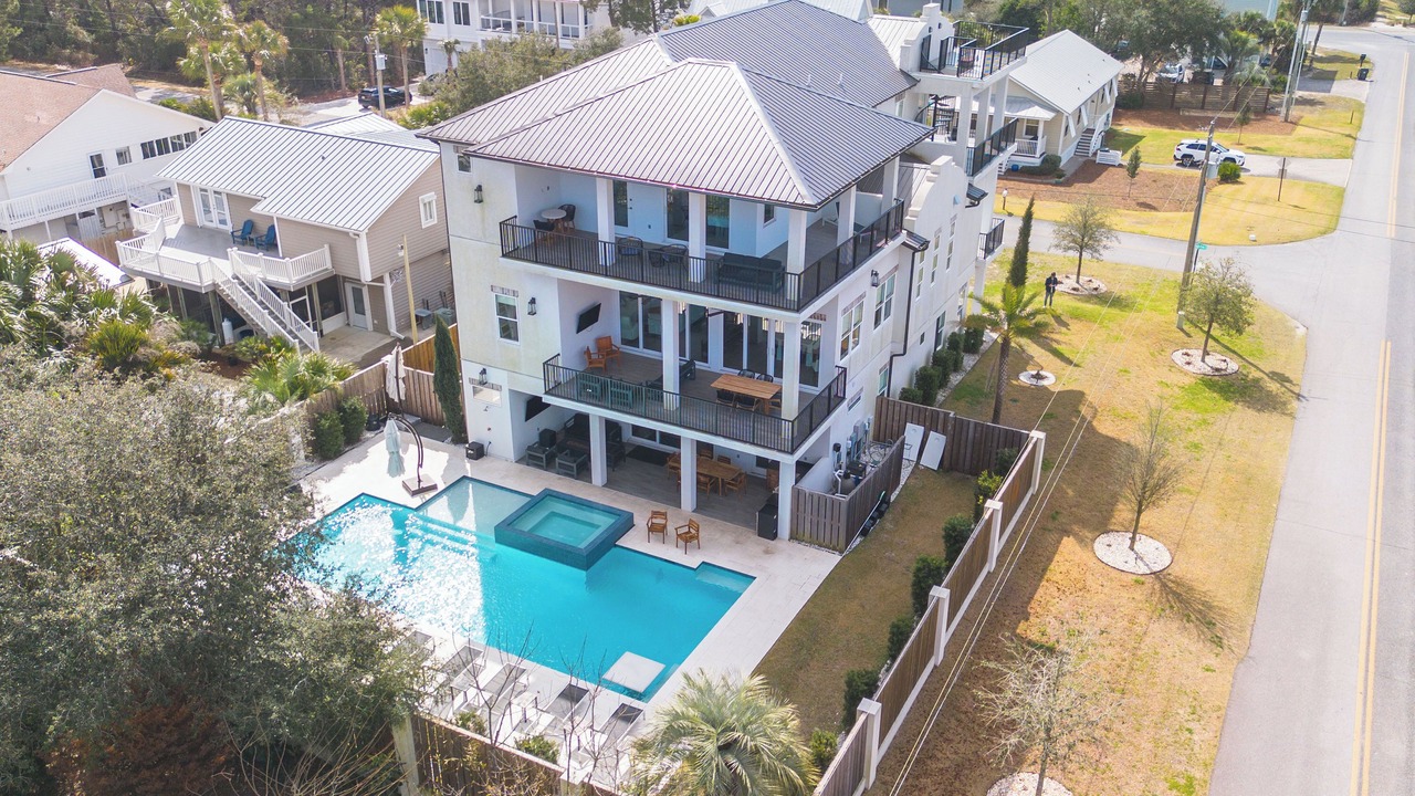 Photo of Outdoor in Gulfview Heights