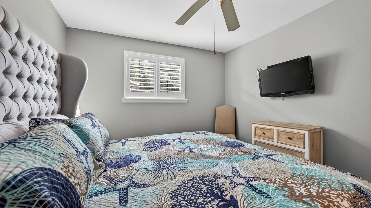 Photo of Bedroom in Miramar Beach