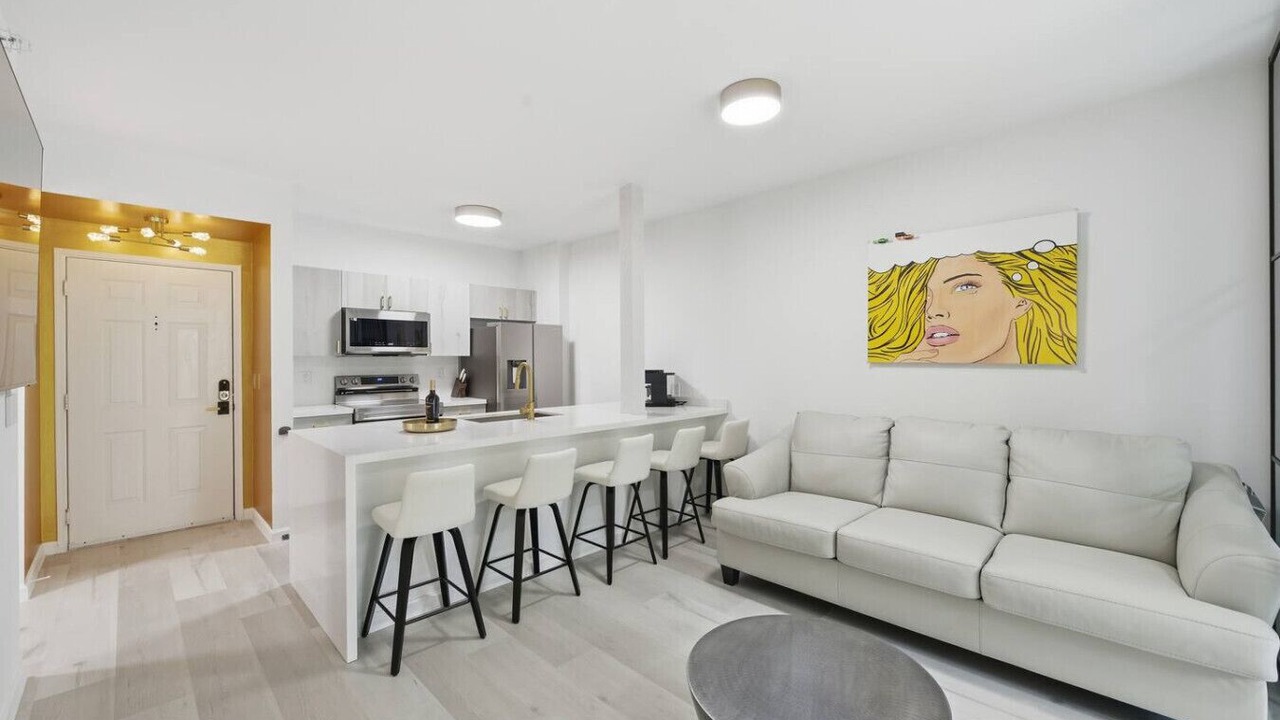 Photo of Livingroom in Downtown West Palm Beach