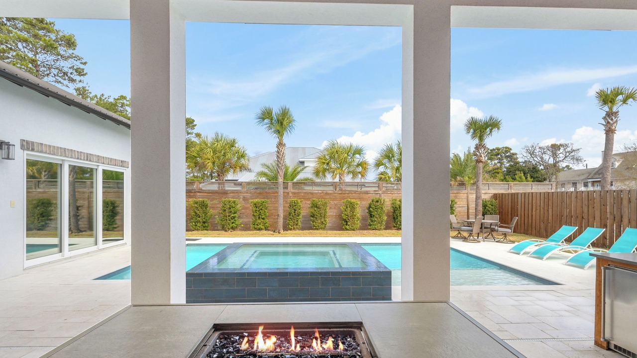 Photo of Outdoor in Gulfview Heights