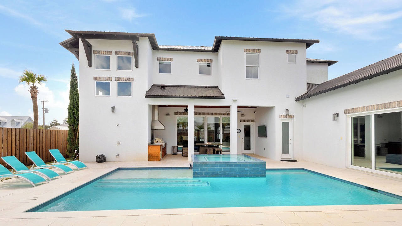 Photo of Outdoor in Gulfview Heights